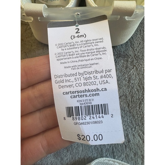 Carter's baby girls white dress shoes, sz2 3-6 months, new with tags - Picture 4 of 4
